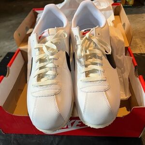 Nike Classic Cortez White and Blue Sneakers SZ 15